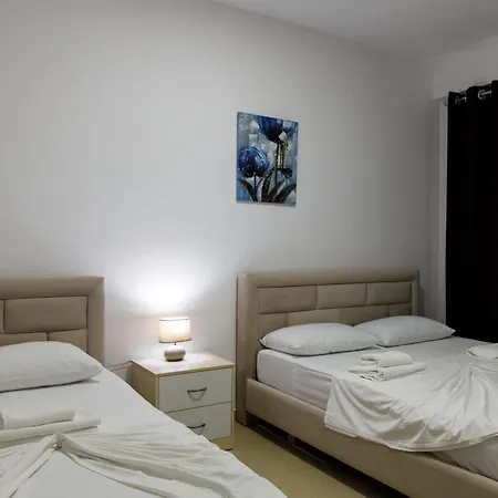 Grand Blue * Saranda