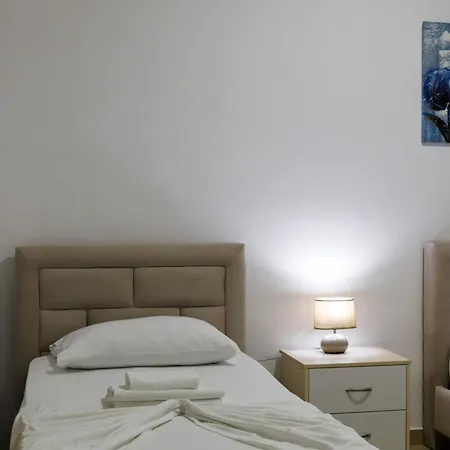 Grand Blue Apart Otel *